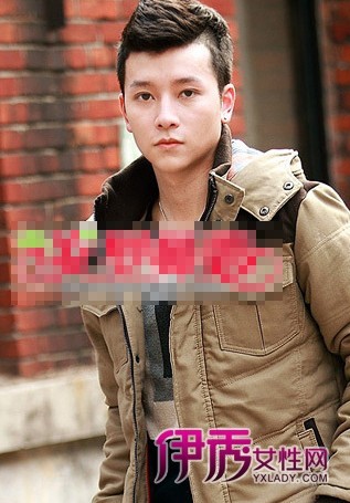 【<em>国字脸</em>男生<em>发型</em>】<em>国字脸</em>适合什么<em>发型</em>及<em>国字</em>