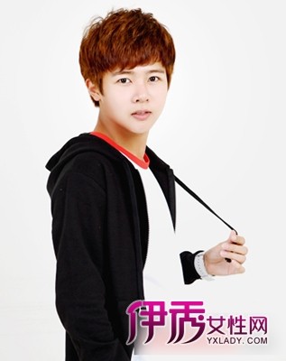 【<em>男刘海发型图片</em>】帅气<em>男刘海发型图片</em>大全无