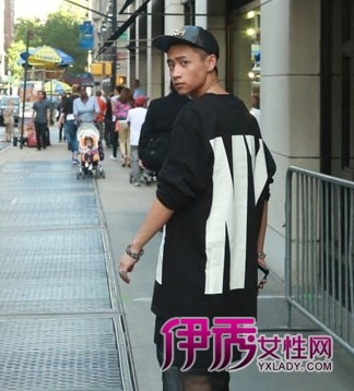 【<em>斜庞克发型</em>】<em>斜庞克发型</em>四面图片大全及<em>怎么</em>